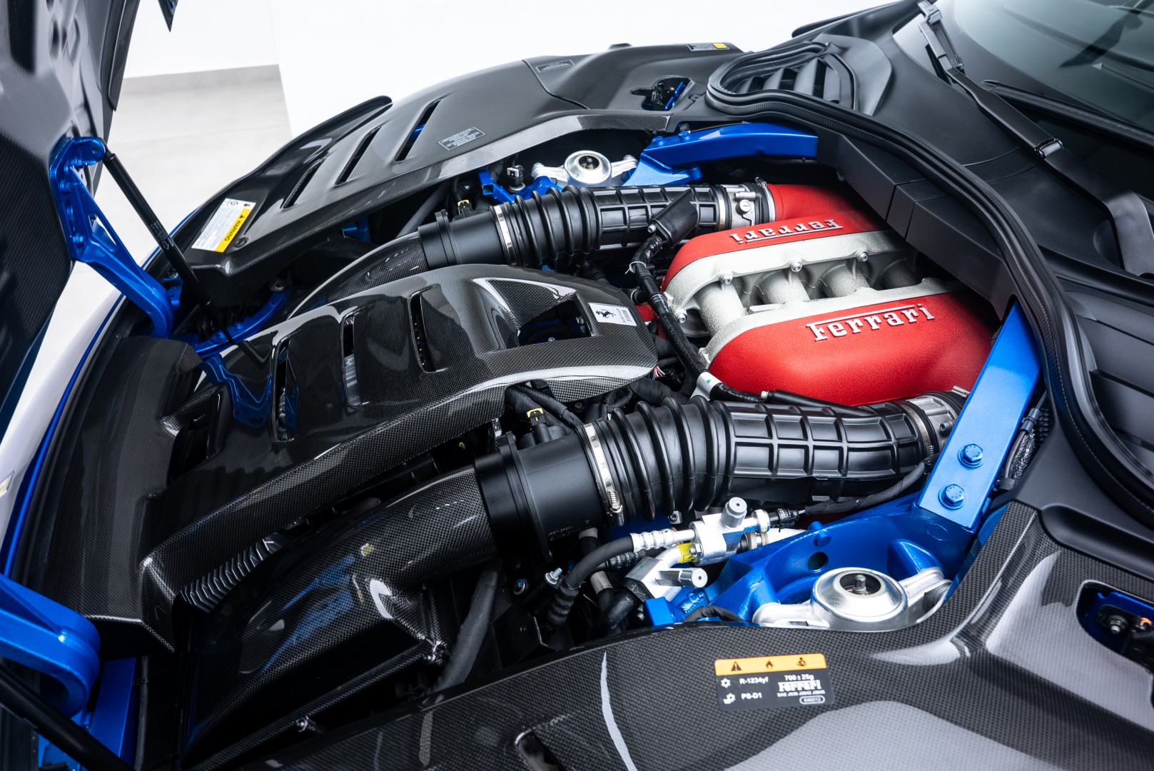 2025 FERRARI PUROSANGUE | MAIN DEALER SERVICE | CUSTOM SPECIFICATIONS